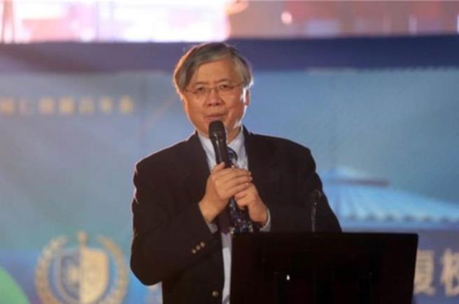 輔仁大學校長江漢聲，被新北地檢署指控自2007年起多次挪用校產用作非校方附屬機構輔大診所使用，新北地方法院依背信罪處6月徒刑。（蔡雯如翻攝）