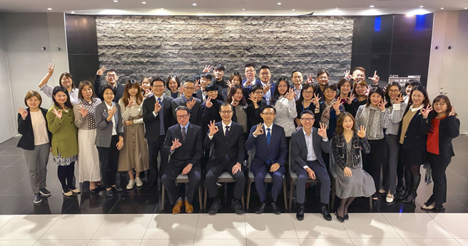 全球人壽攜手美國壽險行銷管理及研究學會LIMRA展開主管職能培訓計劃，舉辦第三梯次Pacesetter課程，協助通訊處主管深化組織發展、人才培訓、領導統御與團隊管理等核心技能。（圖/全球人壽提供）