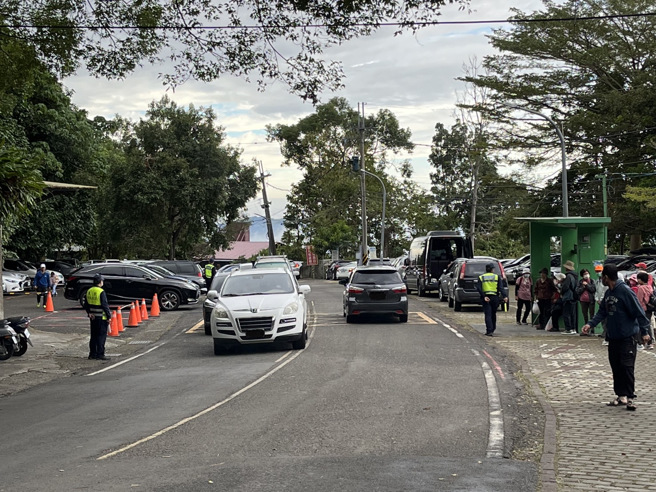 春節期間台南梅嶺春遊人潮將增加，對此，玉井警將加強交通疏導管制。（圖／警方提供）