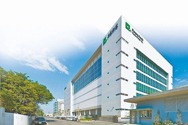 力成2023年税后纯益80.09亿元，年减7.8％，惟业外收益贡献EPS 3.5元，推升全年EPS达10.72元。图／取自力成官网