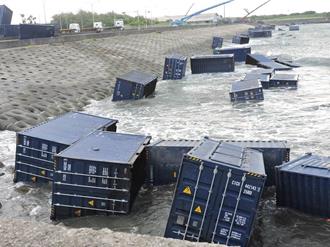 天使輪清油清櫃、漁民損失共約3億 港務公司跨國協商求償