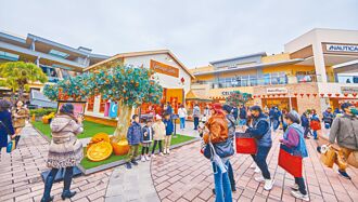 Outlet迎春发钱母 下杀2折起