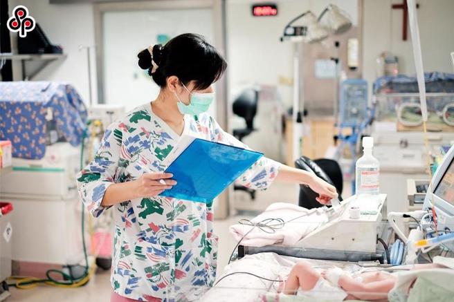 护理师网路交友遇恐怖跟骚男：去诊间一间一间看妳。(示意图，本报资料照)