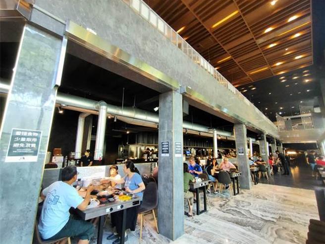 韩八惊传歇业。（柯宗纬翻摄）