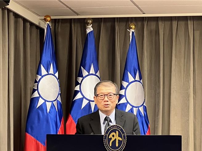 外交部领事事务局副局长陈尚友。（蔡宗颖摄）