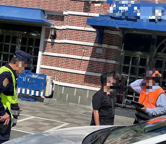 台東1輛白牌車私自攬客，遭台東監理站取締。（台東監理站提供／蔡旻妤台東傳真）