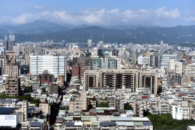 新青安房贷上路后，引发高度关注。（图／报系资料照）