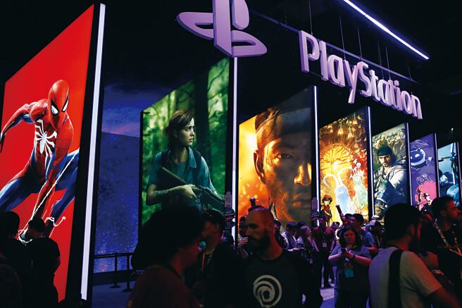 根据研究机构最新调查显示，在Playstation 5（PS5）和Xbox系列销售强劲拉抬之下，2024年全球游戏市场有望加速復甦。图／美联社