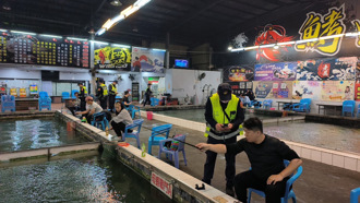 春安開跑！加強重要節日安全維護 土城分局長與義警大隊長慰問員警