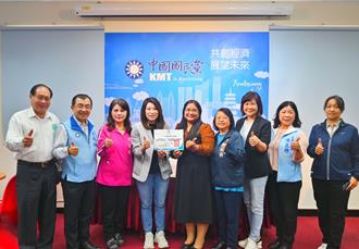 化紛爭為溫暖 高市議會國民黨團「清點」出席費捐公益