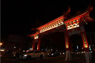 趕在農曆春節前完工 彰化八卦山牌樓今晚新裝亮相