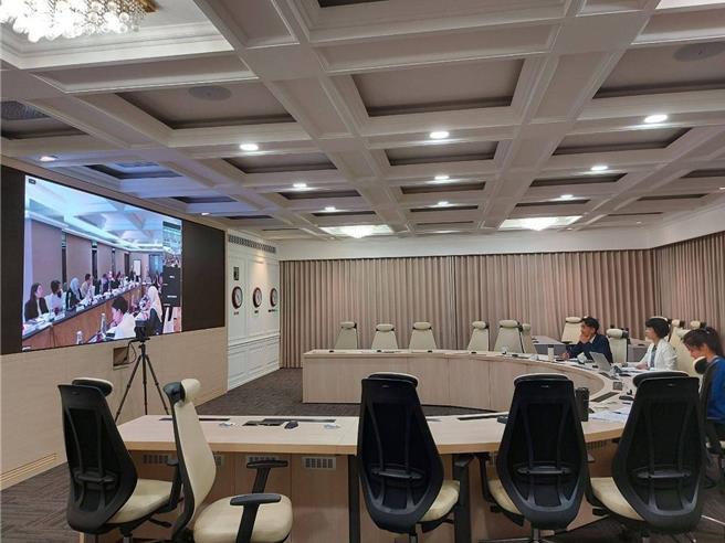 我国驻马代表处日前举办圆桌讨论会，专家鼓励马国支持我加入CPTPP。（外交部提供）