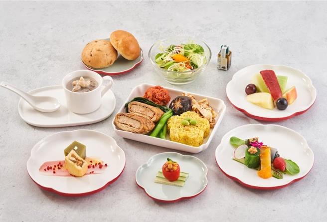 高端素食餐飲「陽明春天」可網路預選。（華航提供）