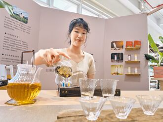 鹿野走春品茶韻 紅烏龍展今開幕