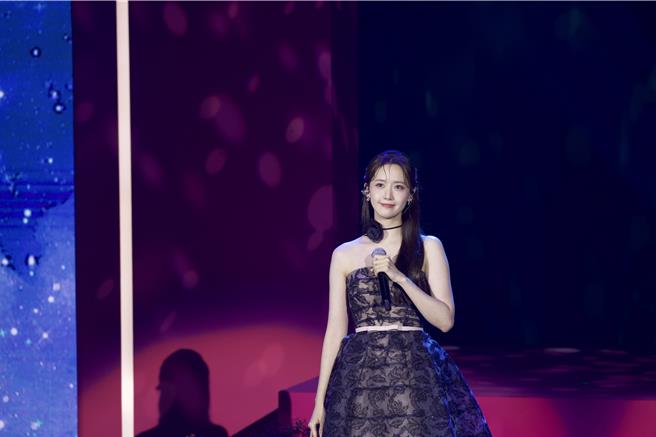 潤娥4日在台北國際會議中心舉辦見面會，吸3000名粉絲到場。（讀者提供）