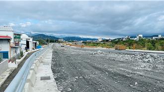 太平溪右岸一路通市区段4月底通车 将建2运动场地