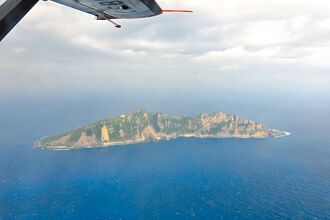 釣魚台從海爭到空 陸驅趕日軍機
