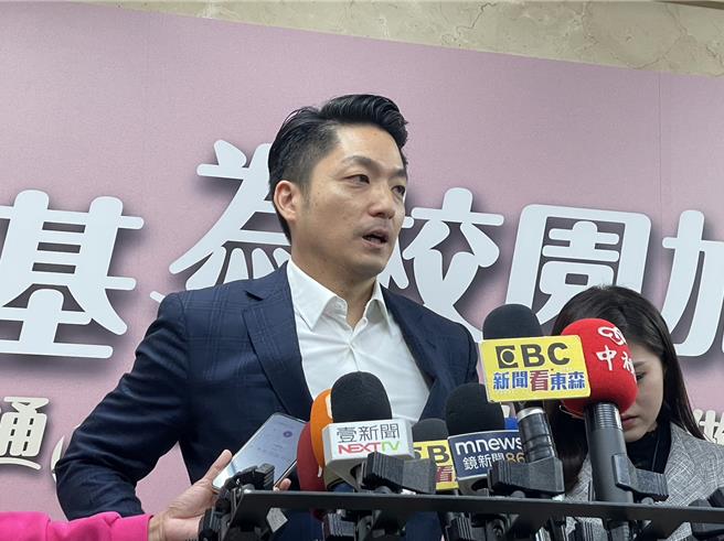 台北市长蒋万安今表示，韩国瑜一定会以人民福祉为最优先考量协助国会运作，也会站在人民立场好好主持议事。（蔡佩珈摄）