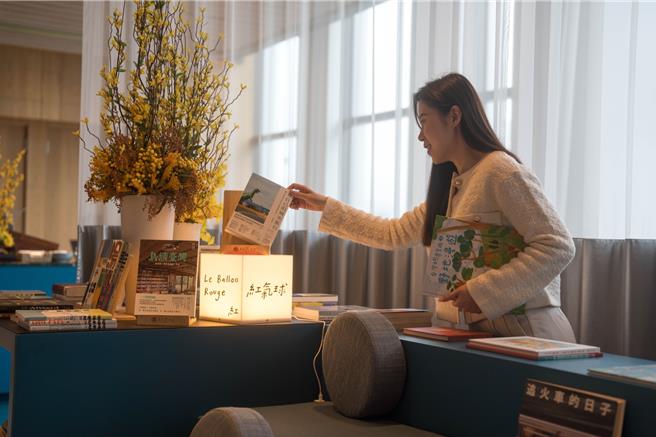 南港老爷行旅「永恒书店」也向南港区在地居民、企业及同仁敞开阅读大门。（老爷提供）