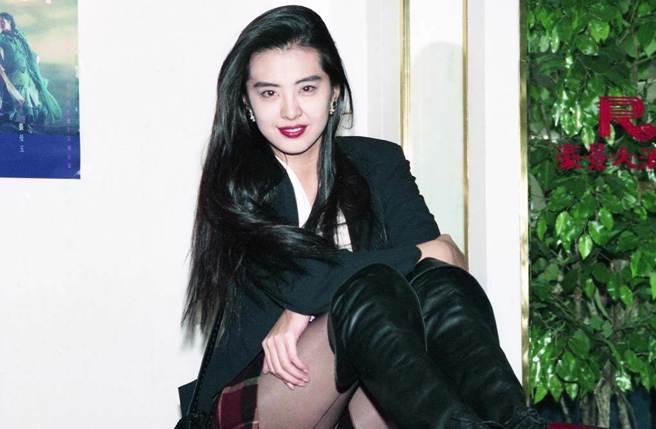 王祖贤中学时照片流出超惊艳。（图／中时资料照片）