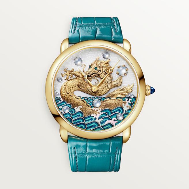 卡地亚在年节推出龙年RONDE LOUIS CARTIER亚洲限宝珠宝表。（CARTIER提供)