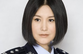 55歲「最美警花」被爆整容失敗認不出 昔嫁大23歲導演尪惹議