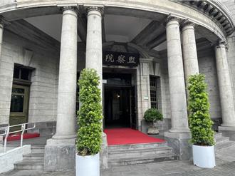 海軍陸戰隊遺失手槍竟用「仿真槍」偽充  2軍官遭彈劾