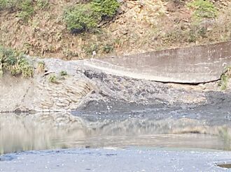 丹大林道復旧 越野机车族硬闯