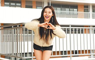 祈錦鈅產後30天秒開機 誇尪神隊友