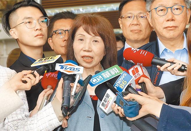 民眾党中评会今举行视讯会议，与陈昭姿开会厘清投废票争议，陈昭姿强调，党主席柯文哲也相信她，柯甚至告诉她「如果妳这算第1次，我自己大概超过第100次了」。（资料照片，姚志平摄）