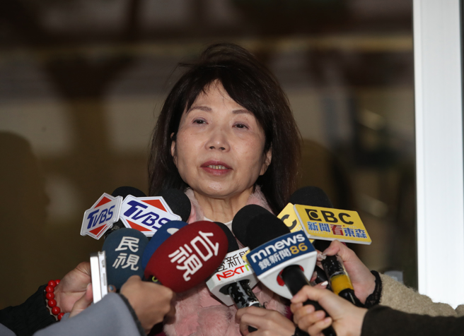 民眾黨立委陳昭姿在國會正副院長選舉時，因手沾到印泥蓋到選票，遭認定投出「無效票」，民眾黨中評會決議停止其在黨內中央委員職權2個月，即刻生效。（報系資料照片）