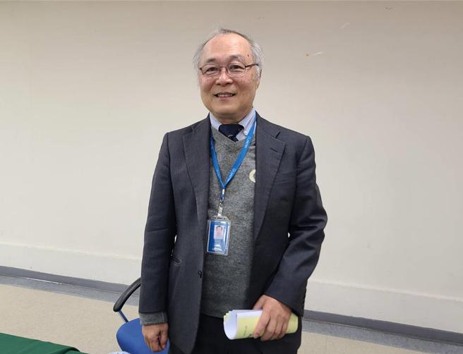 麗臺董事長盧崑山先前指出將力拚去年第四季營運有損平以上表現，目標已達陣。圖／翁毓嵐