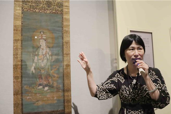 迎接农历过年，国立故宫博物院南部院区「人气国宝─道」主题展、「翰墨空间─情为何物」和「神兽现形─文物中的奇幻生物」3大特展同步登场。（吕妍庭摄）