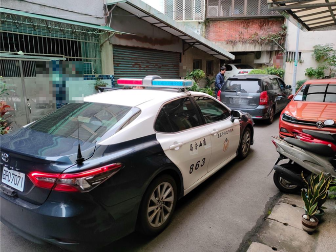 攔檢不停加速逃逸，龜山警追車查出案外毒品案逮3毒蟲。(翻攝照片／蔡依珍桃園傳真)