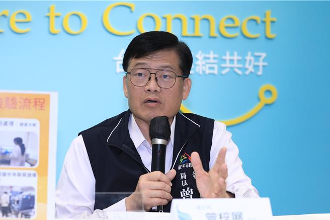 台中市公布台糖安心豚梅花肉片复验结果，卫生局长曾梓展指出，这次验2次，检出数值都是0.002ppm。（冯惠宜摄）