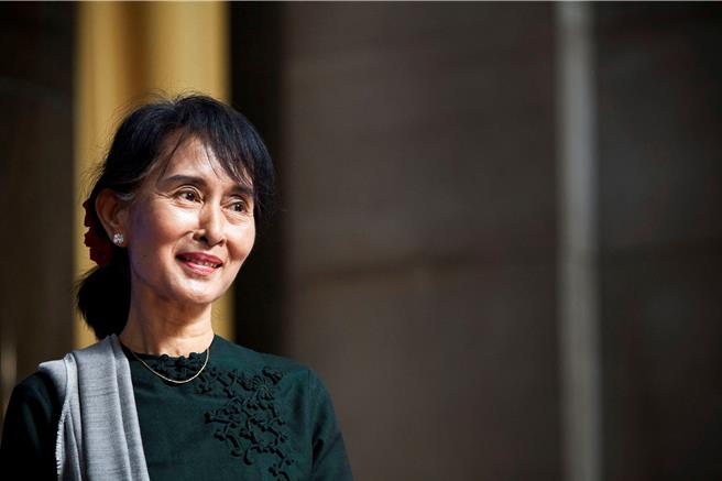 翁山蘇姬於2021年2月緬甸軍事政變當天上午被捕，此後被判處逾20多年監禁。（圖／路透社）