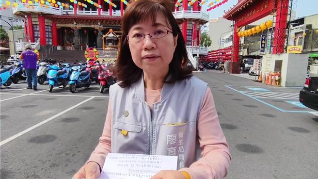 嘉义市卫生局长廖育玮今天公布抽验肉品结果均未检出瘦肉精。（廖素慧摄）