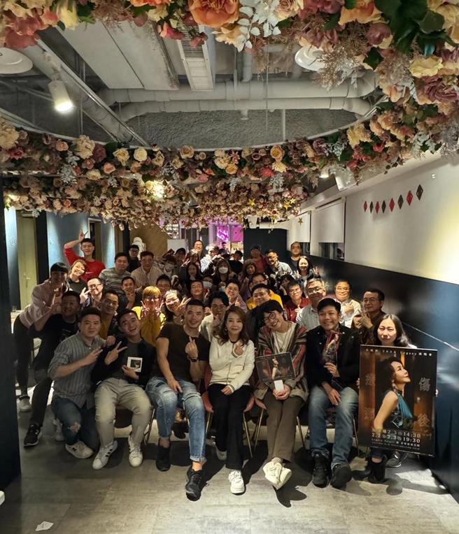 辛晓琪日前和歌迷聚会庆生。（同学影音提供）