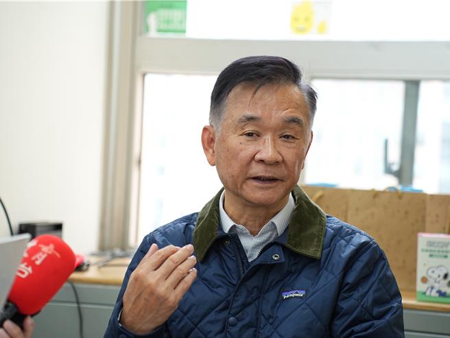 台北市教育局因应人工智慧AI、数位科技快速发展，活用科技融入教学已经成为当代教育发展的主流，为此台北市教育局长汤志民特地说明政策。(黄敬文摄)