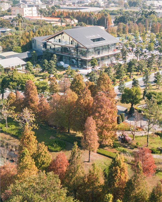 位于彰化永靖乡的成美文化园是全台唯一结合百年歷史建筑、禅风庭园的景观文化园区，拥有「台版兼六园」美誉。(成美文化园提供)