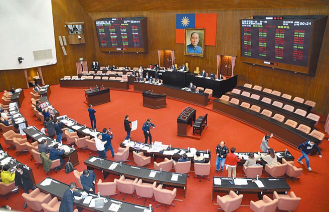 随着新国会开议，委员们也提出了各式各样的立法提案，特别应予支持者，是重建特侦组的立法，因为具备独立性的特别检察官，对于整肃官箴，具有不可或缺的重要性。（图／本报系资料照）