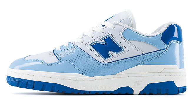New Balance 550鞋款，中性款3680元。（New Balance提供）