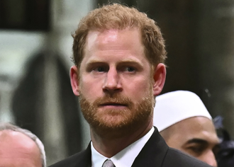 哈利旋風返英探癌父查爾斯 專家曝王室關係