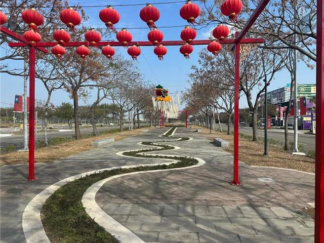 雲林高鐵綠園道白天景致。（雲林縣府提供）