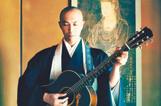 另類守歲！日本「音樂和尚」北港武德宮佛系開唱