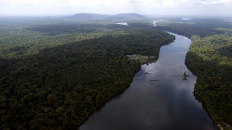 委內瑞拉準備併吞蓋亞那領土？衛星照曝軍隊在邊境集結