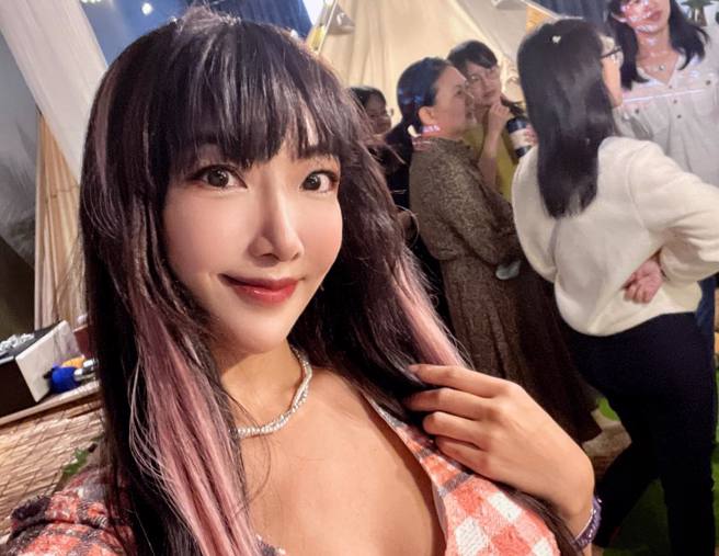 李宓初一宣布懷孕喜訊。（圖／李宓臉書）