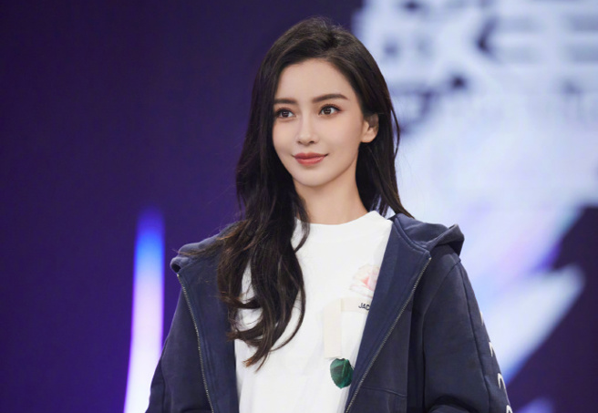 Angelababy解封似乎即将復出。（图／Angelababy微博）