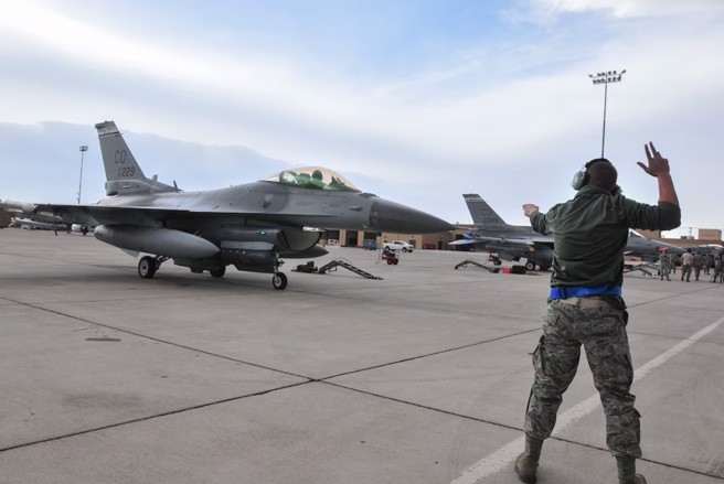 美国F-16的训练基地已从路克空军基地，转至国民警卫队的莫里斯基地。(图/美国空军)