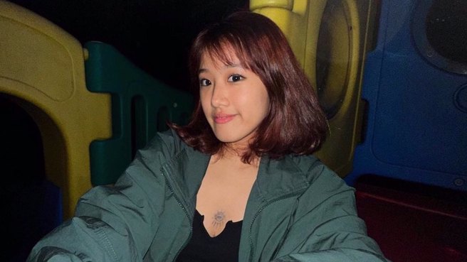 贾静雯大女儿梧桐妹晒出与父亲孙志浩的合照。（图／IG@angelsun619）